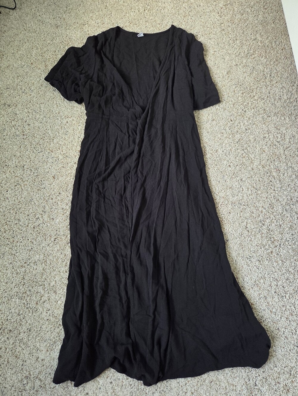 Old Navy Black V‑Neck Maxi Swim Coverup